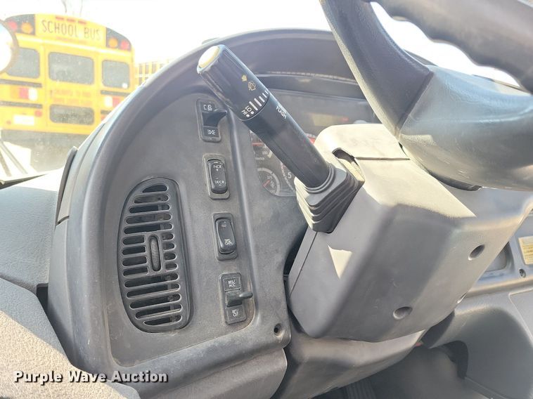 image for item DG0582 2007 Thomas Built school bus