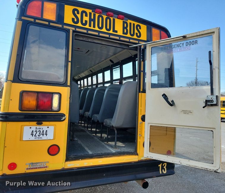 image for item DG0582 2007 Thomas Built school bus