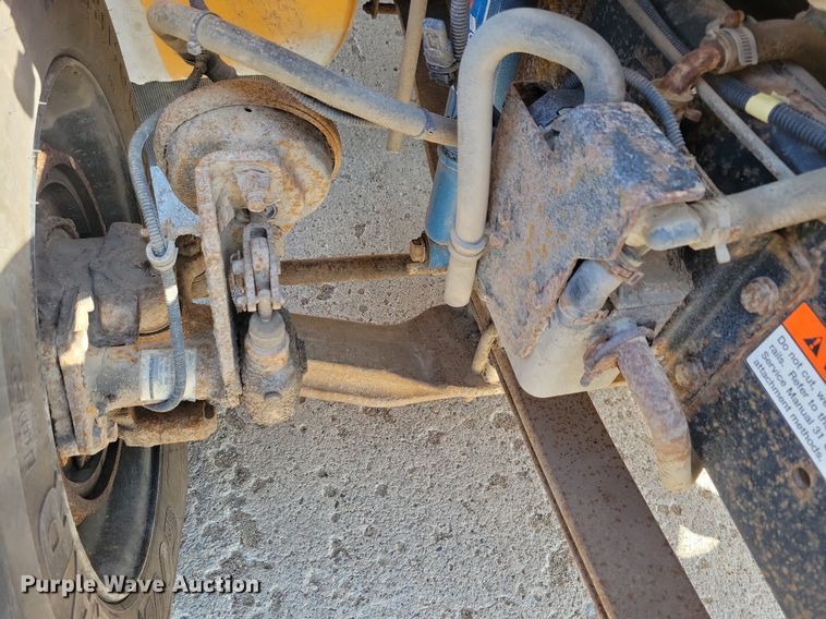 image for item DG0582 2007 Thomas Built school bus