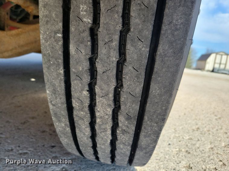 image for item DG0582 2007 Thomas Built school bus