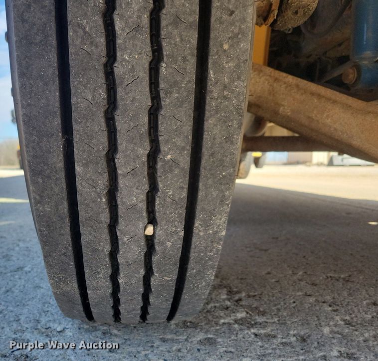 image for item DG0582 2007 Thomas Built school bus