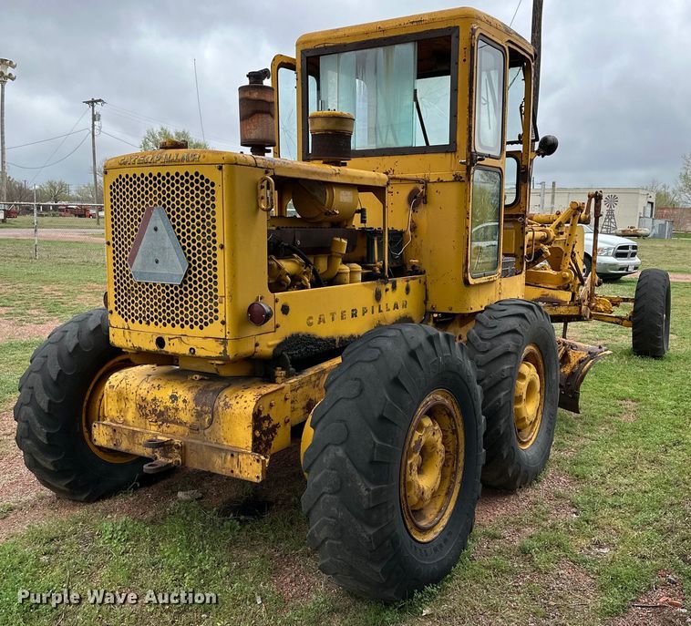 image for item DG4305 1963 Caterpillar  12E motor grader