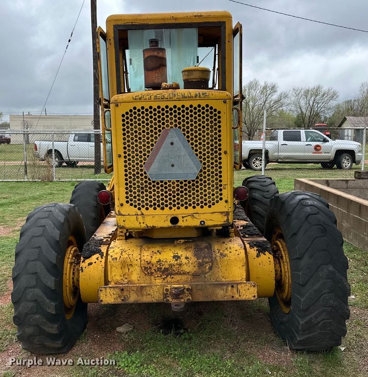 image for item DG4305 1963 Caterpillar  12E motor grader