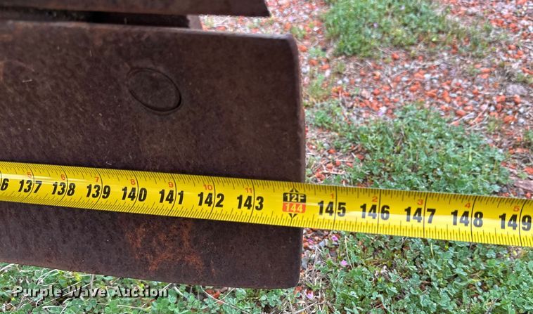 image for item DG4305 1963 Caterpillar  12E motor grader