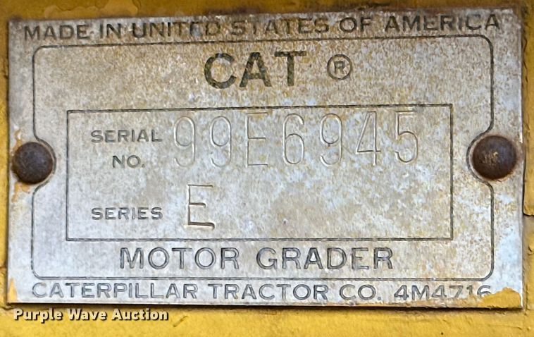 image for item DG4305 1963 Caterpillar  12E motor grader