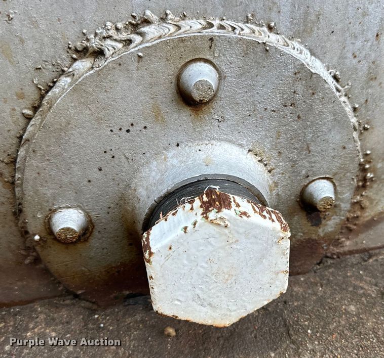 image for item DG4307 (3) Butler fuel tanks