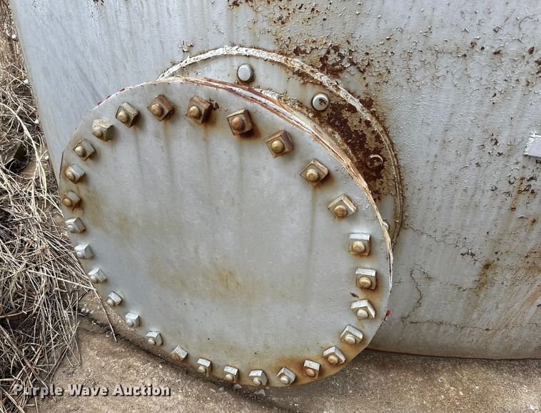 image for item DG4307 (3) Butler fuel tanks