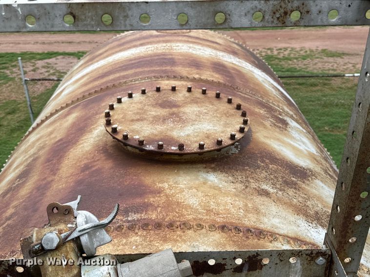 image for item DG4307 (3) Butler fuel tanks