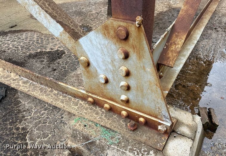 image for item DG4307 (3) Butler fuel tanks