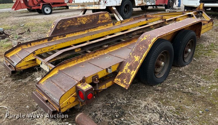 image for item DG4308 1971 Equipment trailer
