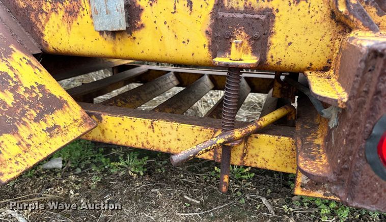 image for item DG4308 1971 Equipment trailer