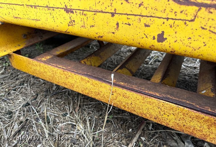 image for item DG4308 1971 Equipment trailer