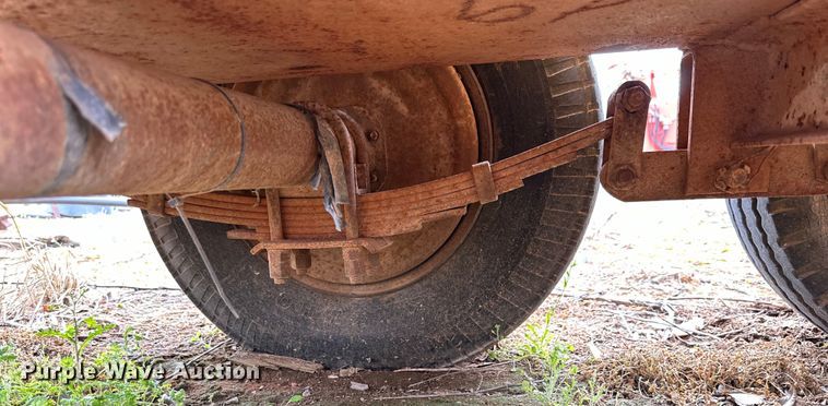 image for item DG4308 1971 Equipment trailer