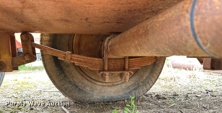 image for item DG4308 1971 Equipment trailer