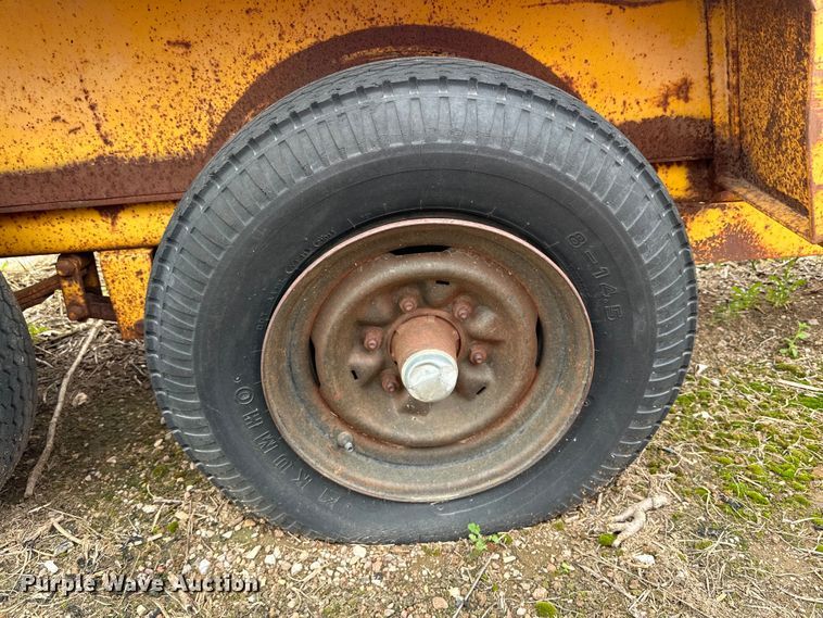 image for item DG4308 1971 Equipment trailer