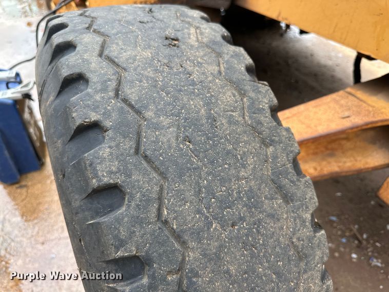 image for item DG4309 1996 Case 580L backhoe