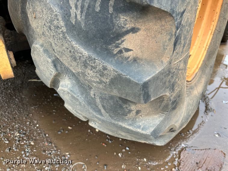 image for item DG4309 1996 Case 580L backhoe