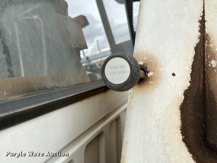 image for item DG4311 1982 Ford F603 digger derrick truck