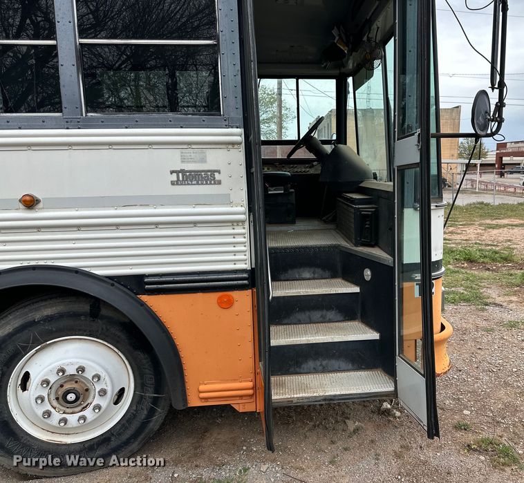 image for item DG4314 1996 Thomas Built school bus