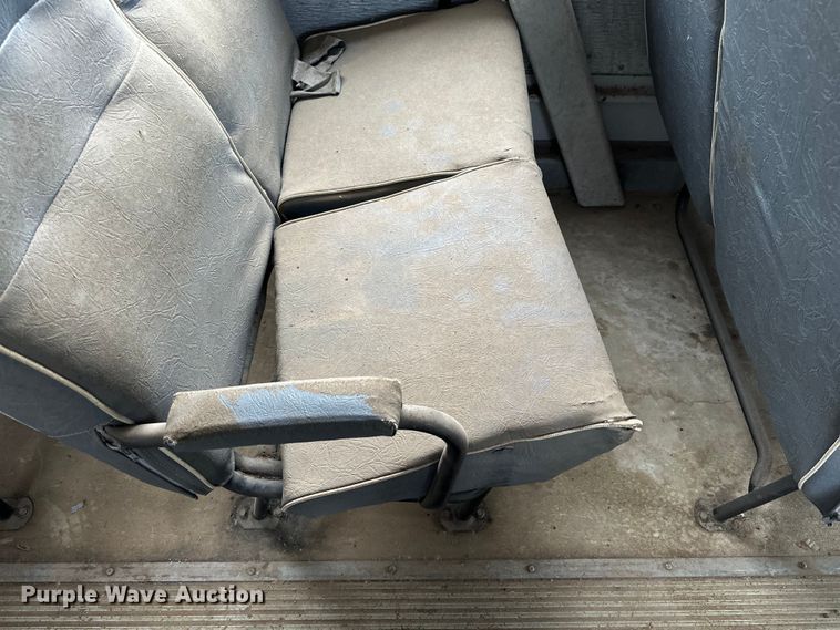 image for item DG4314 1996 Thomas Built school bus