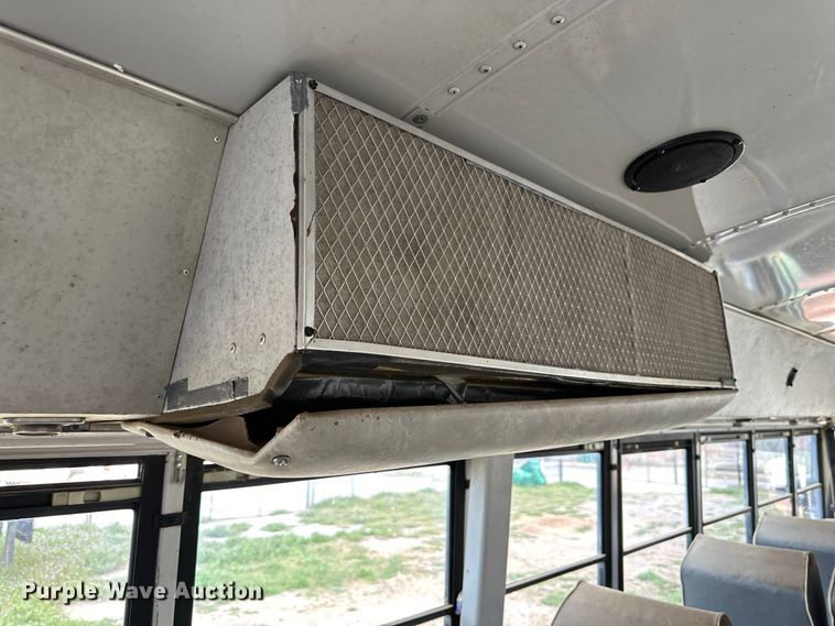 image for item DG4314 1996 Thomas Built school bus