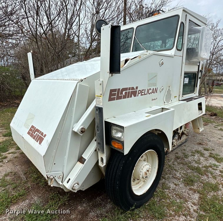 image for item DG4315 Elgin Pelican P sweeper