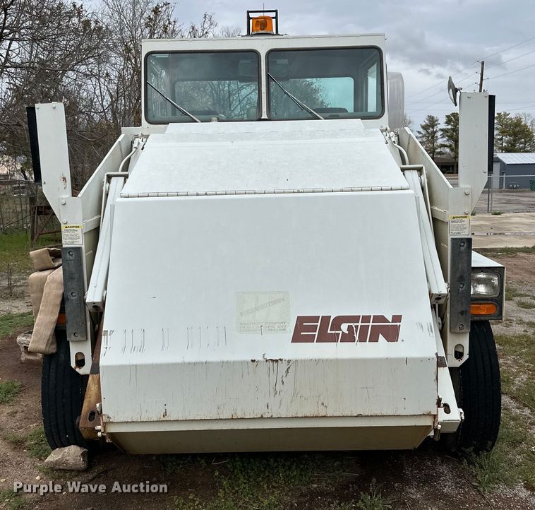 image for item DG4315 Elgin Pelican P sweeper