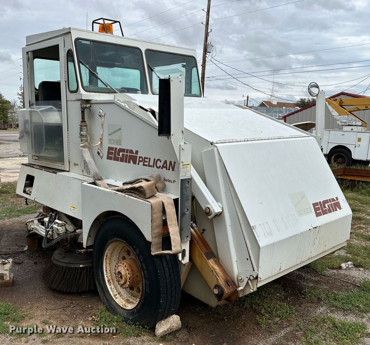image for item DG4315 Elgin Pelican P sweeper