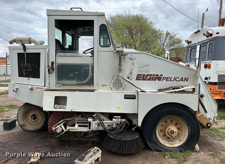 image for item DG4315 Elgin Pelican P sweeper