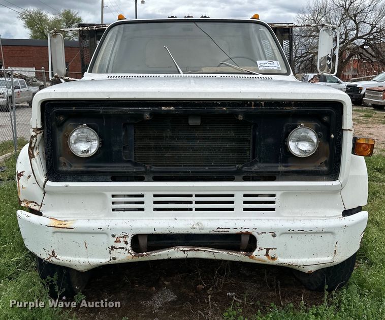 image for item DG4317 1979 Chevrolet C60 flatbed truck