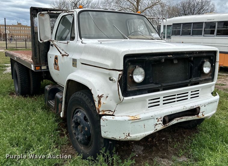 image for item DG4317 1979 Chevrolet C60 flatbed truck
