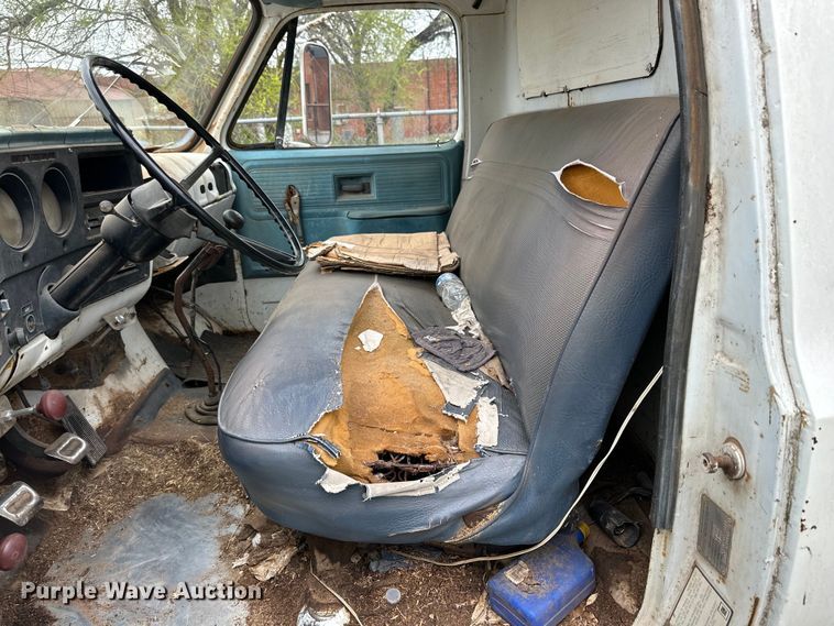 image for item DG4317 1979 Chevrolet C60 flatbed truck