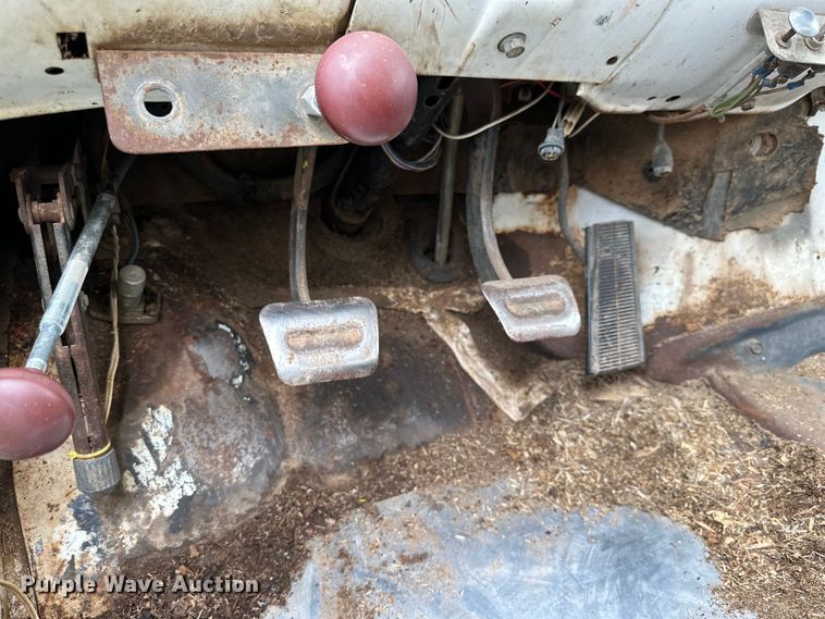 image for item DG4317 1979 Chevrolet C60 flatbed truck