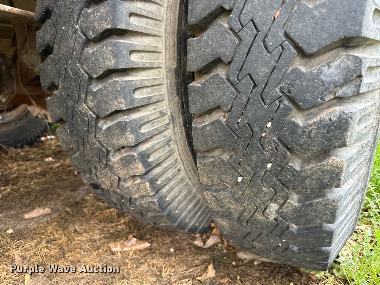 image for item DG4317 1979 Chevrolet C60 flatbed truck