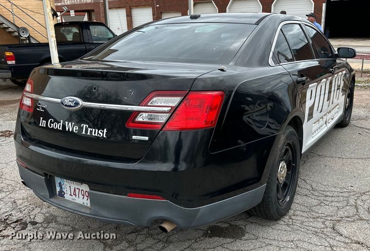 image for item DG4319 2013 Ford Taurus Police Interceptor 