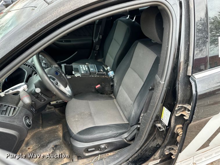 image for item DG4319 2013 Ford Taurus Police Interceptor 