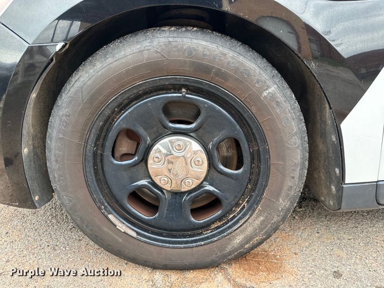 image for item DG4319 2013 Ford Taurus Police Interceptor 