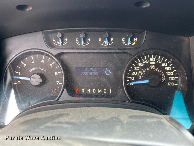 image for item DG4320 2011 Ford F150 SuperCrew pickup truck