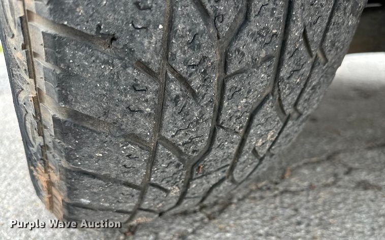 image for item DG4320 2011 Ford F150 SuperCrew pickup truck