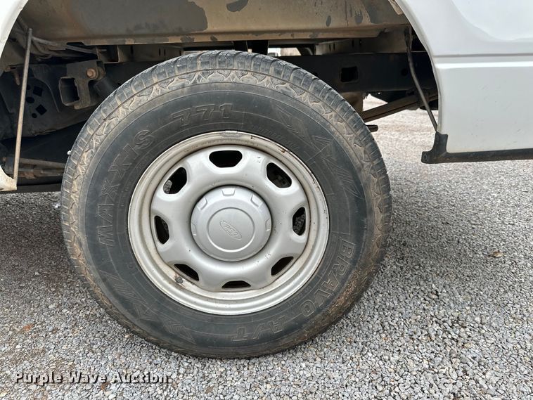 image for item DG4320 2011 Ford F150 SuperCrew pickup truck