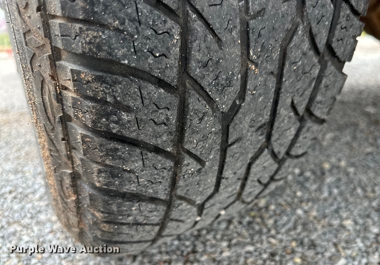 image for item DG4320 2011 Ford F150 SuperCrew pickup truck