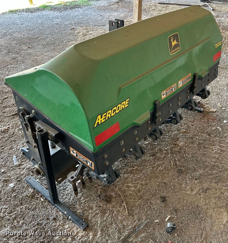 image for item DG4322 John Deere Aerocore 1500 aerator