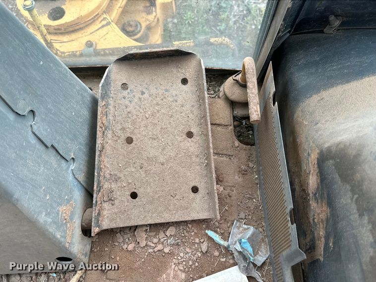 image for item DG4325 1998 Case 580L Series 2 backhoe