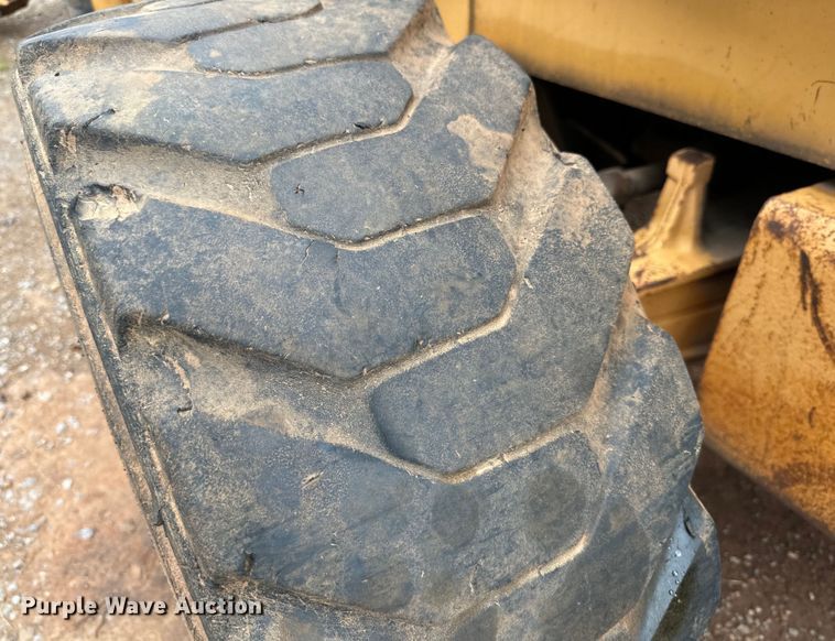 image for item DG4325 1998 Case 580L Series 2 backhoe