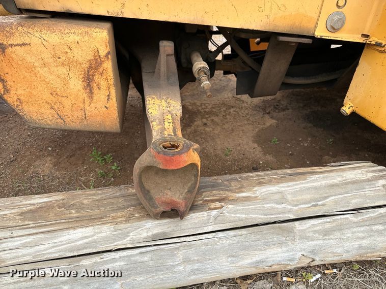 image for item DG4325 1998 Case 580L Series 2 backhoe