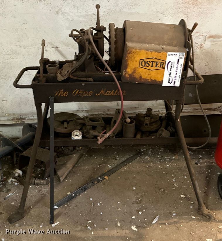 image for item DG4349 Oster pipe threader