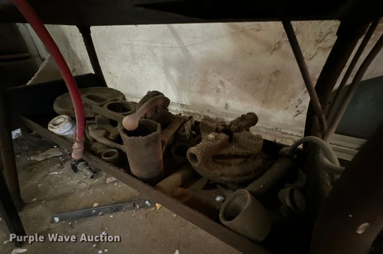 image for item DG4349 Oster pipe threader