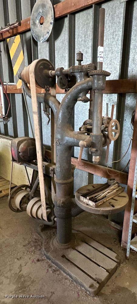 image for item DG4351 Cadillac Machinery drill press