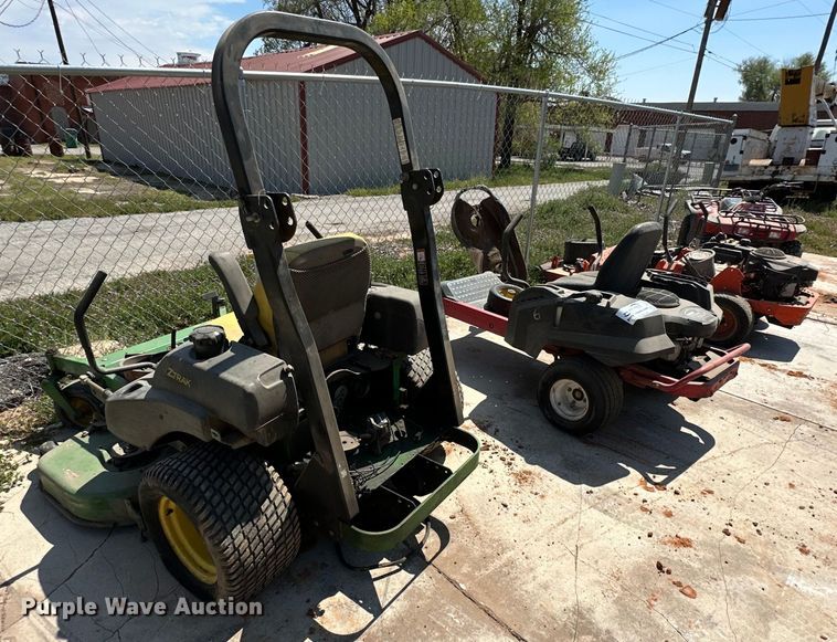 image for item DG4352 (3) ZTR lawn mowers