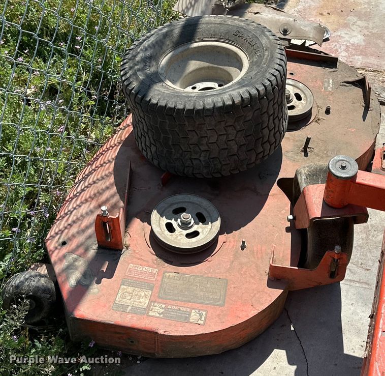 image for item DG4352 (3) ZTR lawn mowers